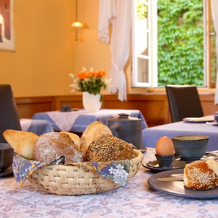 Gaestehaus Hebinger Am Schlosspark Deidesheim Zewnętrze zdjęcie